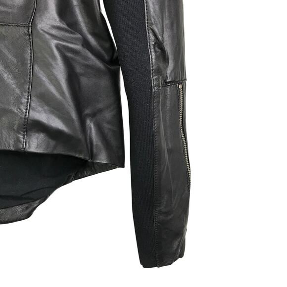 Trouve Leather Jacket Womens Size Medium Black Clasp Stretch Panels - Picture 5 of 9